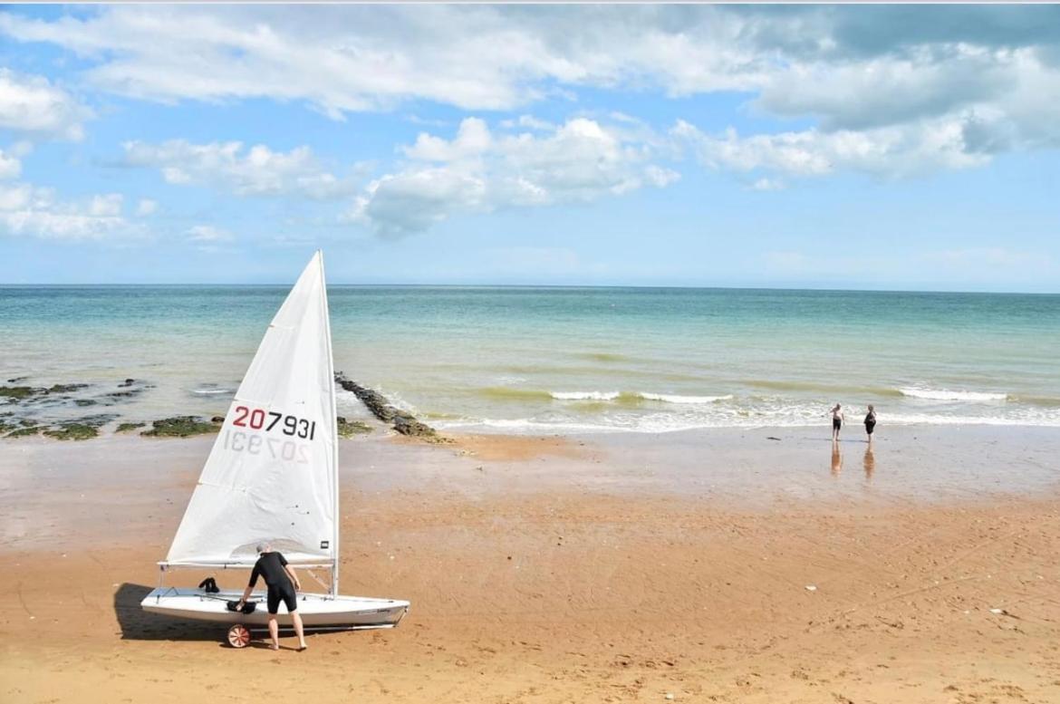 Central, Seaview Apartment, 3 Beds, 2 Baths, Kid & Dog Friendly At The Lookout Broadstairs Extérieur photo